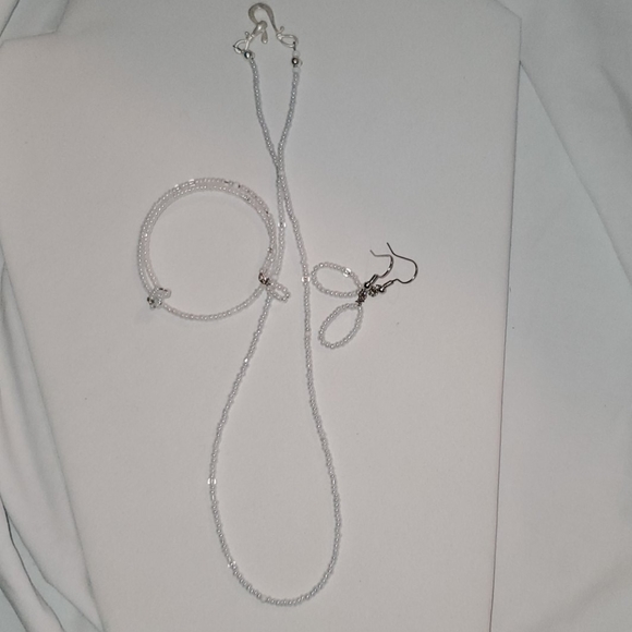 Snow - Picture 2 of 4